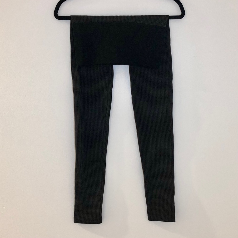 french laundry gray and black houndstooth leggings